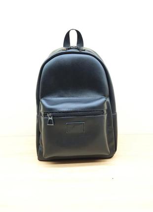 Рюкзак чёрный экокожа вместительный 35 см высота