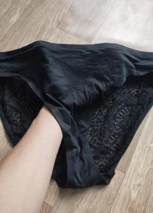 Красивые трусики с кружевной попой m&s