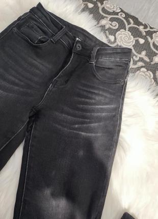 Стрейчевые джинсы - скинни с высокой талией2 фото