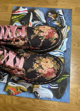 Ботинки dr.martens rose 1460 hi4 фото