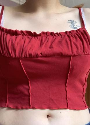 Топ на брительках