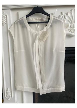 Легкая белая блуза в стиле brunello cucinelli