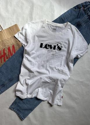 Базовая хлопковая белая футболка levi’s. оригинал!4 фото