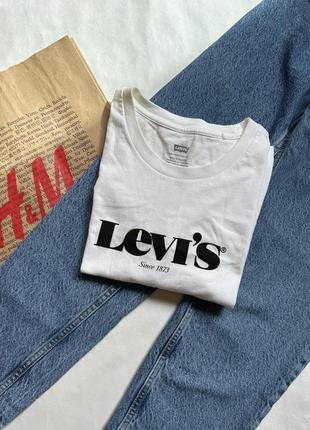 Базова хлопкова біла футболка levi’s. оригінал!9 фото