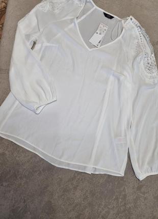 Нова красива блузка