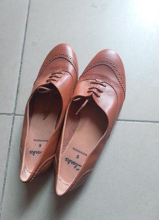 Шкіряні туфлі clarks /кожаные туфли р.398 фото