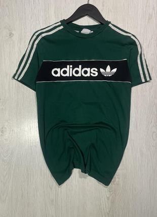 Футболка adidas