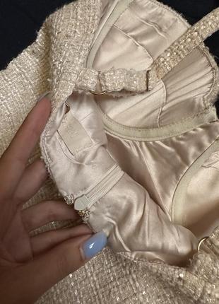 Твідова сукня