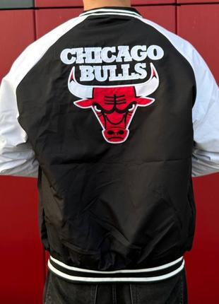 Стильний чоловічий бомбер вітрівка chicago bulls стильна молодіжна преміум якісна1 фото