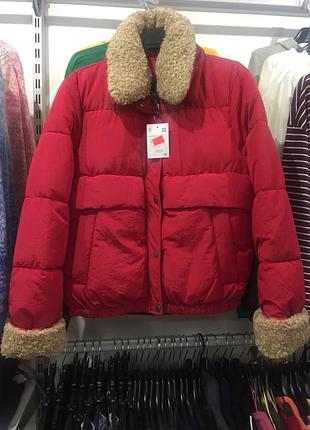 Женская куртка c&a