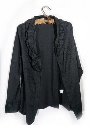 Стильная блуза,полоска,оборки,стрейчевая,длинный рукав.р s  жабо,черная3 фото