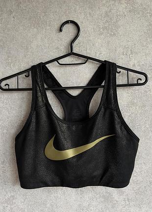 Спортивный топ nike m