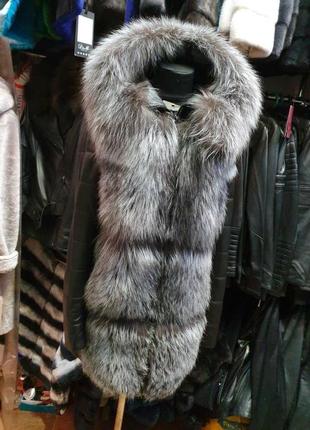 Роскошная кожаная куртка с мехом чернобурки4 фото