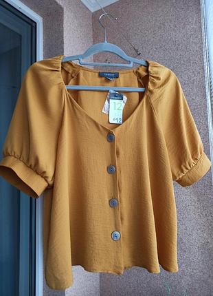 Красивая стильная однотонная  яркая блуза горчичного цвета с модным рукавом