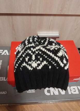 М,яка, товста,брендова шапка gap