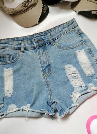 Круті стильні рвані джинсові шортики1 фото