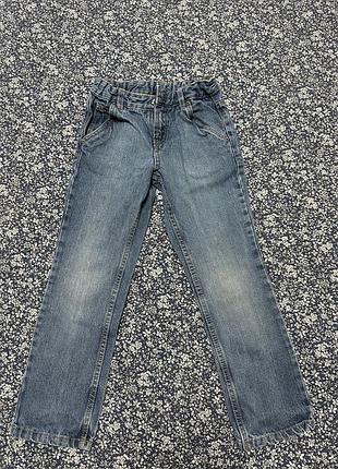 Джинси 122 р