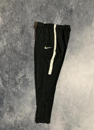 Спортивные штаны мужские nike dri-fit drill2 фото