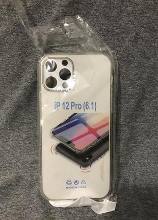 Прозрачный силиконовый чехол на iphone 12 pro