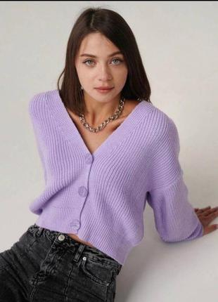 Женский свитер кардиган цвета