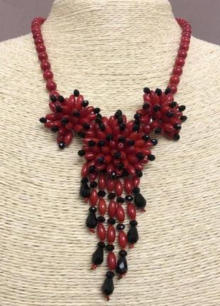 Намисто з коралу 8 мм+- із чеським склом l-52см+-