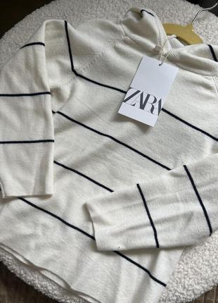 Zara свитшот
