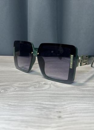 Солнцезащитные очки зеленые женские в стиле hermes гермес  люкс качество