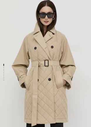 Утеплений надзвичайно легкий та стильний тренч weekend max mara