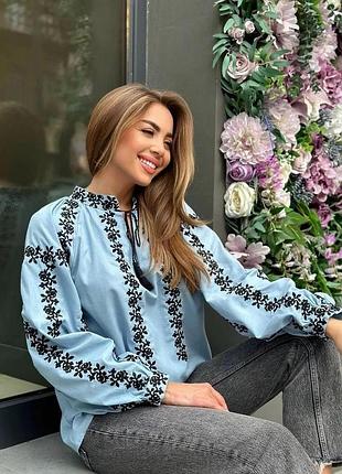 Сорочка-вишиванка на зав'язках у неймовірно ніжному кольорі.розміри с.м.л