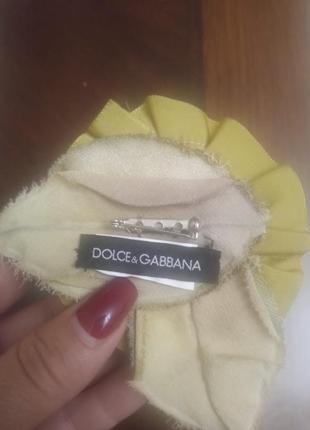 Продам винтажную брошку от dolce gabbana шелк с велюром2 фото