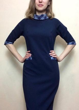 Плаття-футляр темно-синє з хомутом п1742 фото