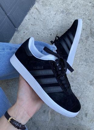 Чоловічі кросівки adidas gazelle black white 42-44
