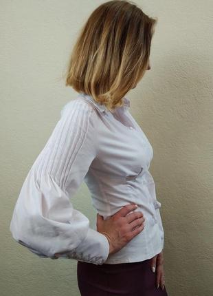Деловая белая женская блузка с рукавом "буф" р018 фото