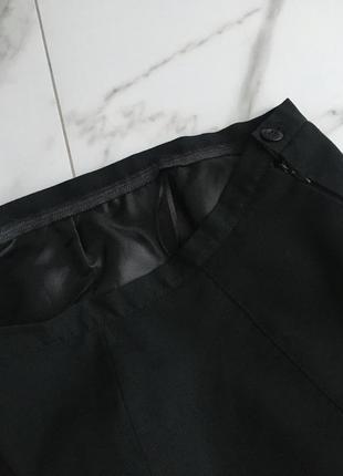 Классическая чёрная юбка карандаш из тонкой шерсти3 фото