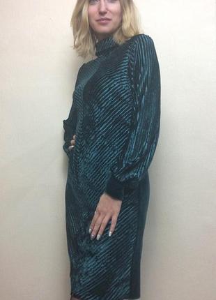 Женское нарядное платье из велюра-плиссе п2244 фото