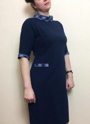 Платье-футляр темно-синее с хомутом п1743 фото