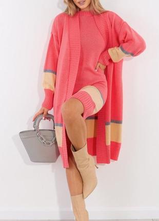 Костюм кардиган без застежки обработан резинкой рукав длинный платье прямое без рукава выр...