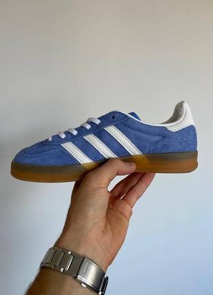 Женские кроссовки адидас газель adidas gazelle indior shoes blue hq87175 фото