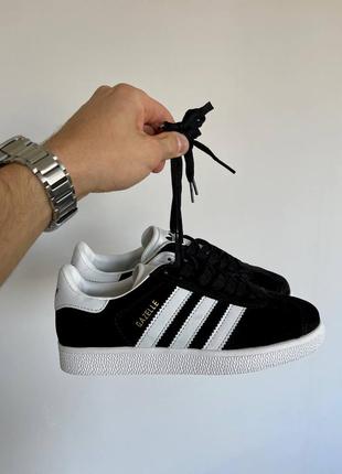 Жіночі кросівки адідас газель чорні з білим adidas gazelle ‘black’ bb54766 фото