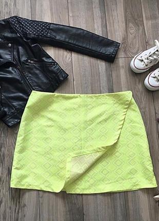 Яркая юбка атм