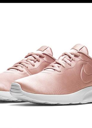 Кросівки nike wmns tanjun prem. оригінал