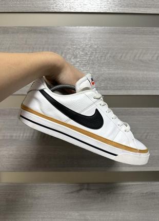 Кросівки nike