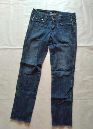 Брендовые зауженные укороченные джинсы слим скинни