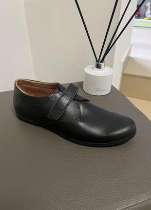 Класичні туфлі