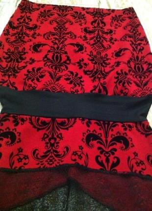Стильное красное алое мини платье с сеткой и бархатным велюровым рисунком с-м италия8 фото