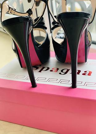 Босоніжки spagna на рожевій підошві