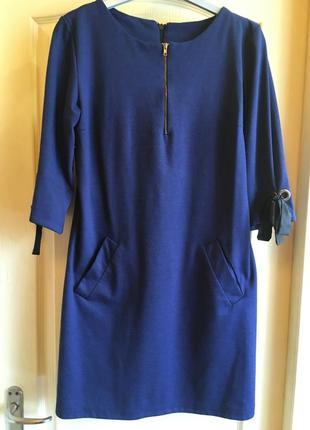 Платье с атласными бантами