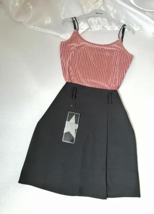 Стрейчеве міні спідниця з невеликим розрізом на ніжці  стрейчивое мини юбка с небольшим разрезиком2 фото