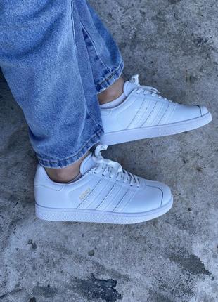 Женские кроссовки adidas gazelle white адидас газели7 фото