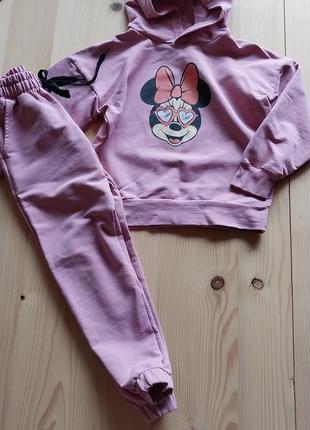 Спортивный костюм